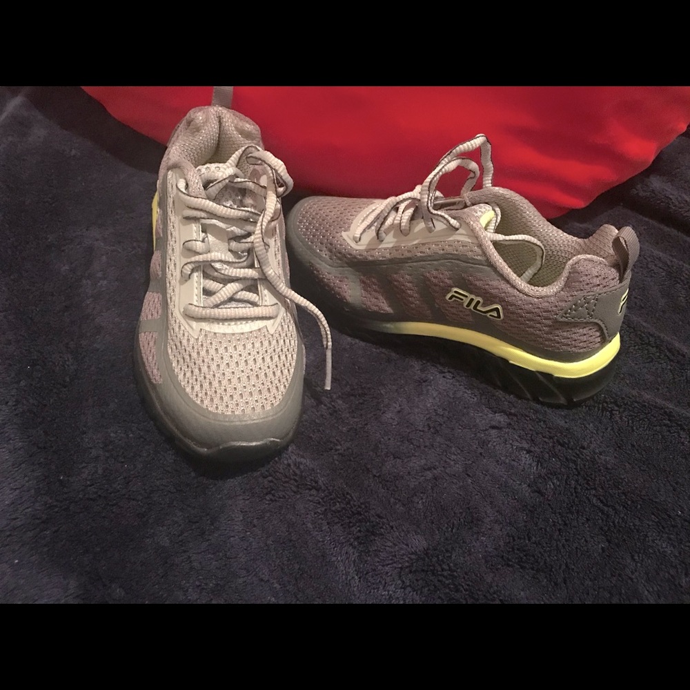 Boy shoes